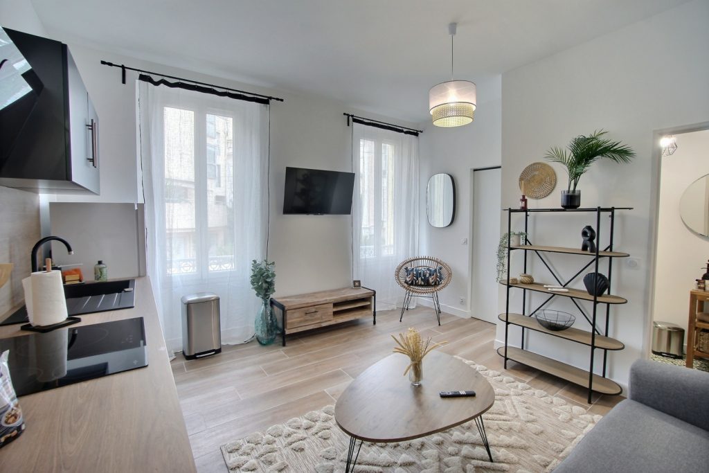 {"discarded_img":0,"scene":2}